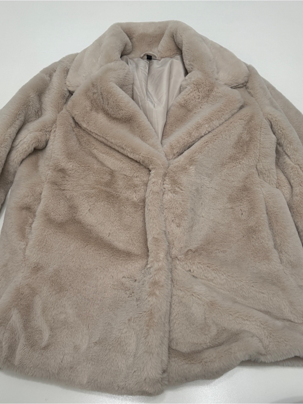 Divided H&M Taupe Faux-Fur Coat - Plush Winter Jacket medium